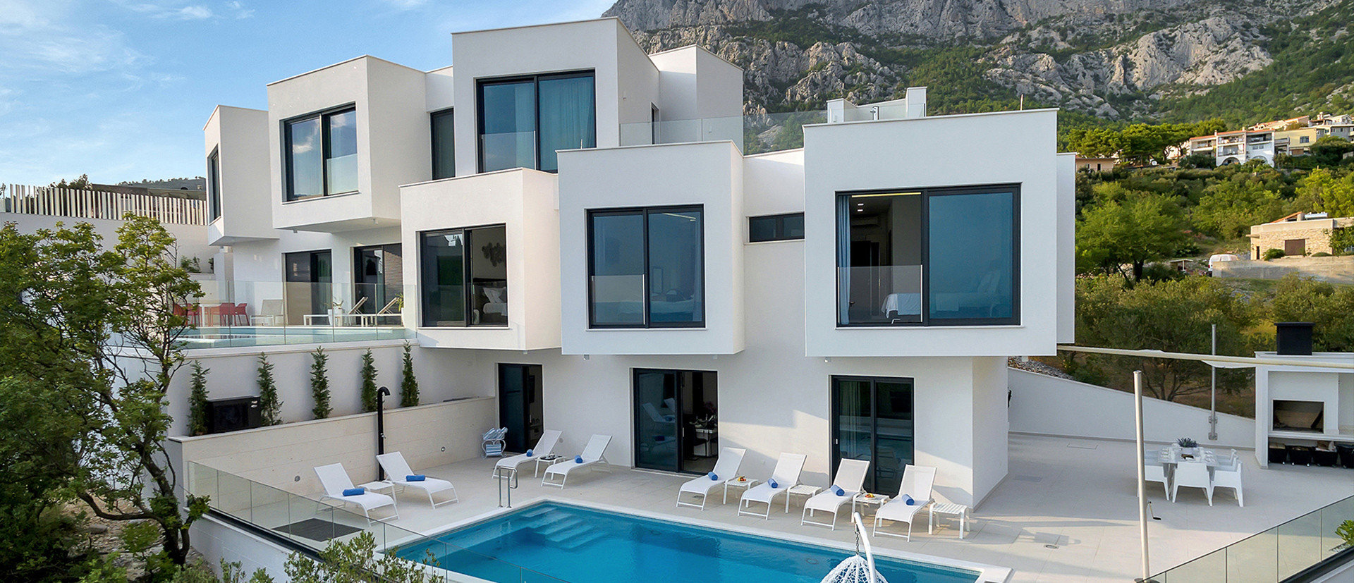 The pearl of modern architecture - with a unique view of the Adriatic Sea and the mountain Biokovo, Villa LeDjaDe Makarska Makarska